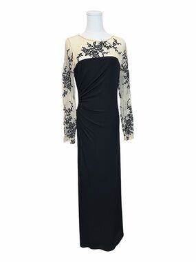Elegant Black & Cream Lace-Detail Long Sleeve Lace Evening